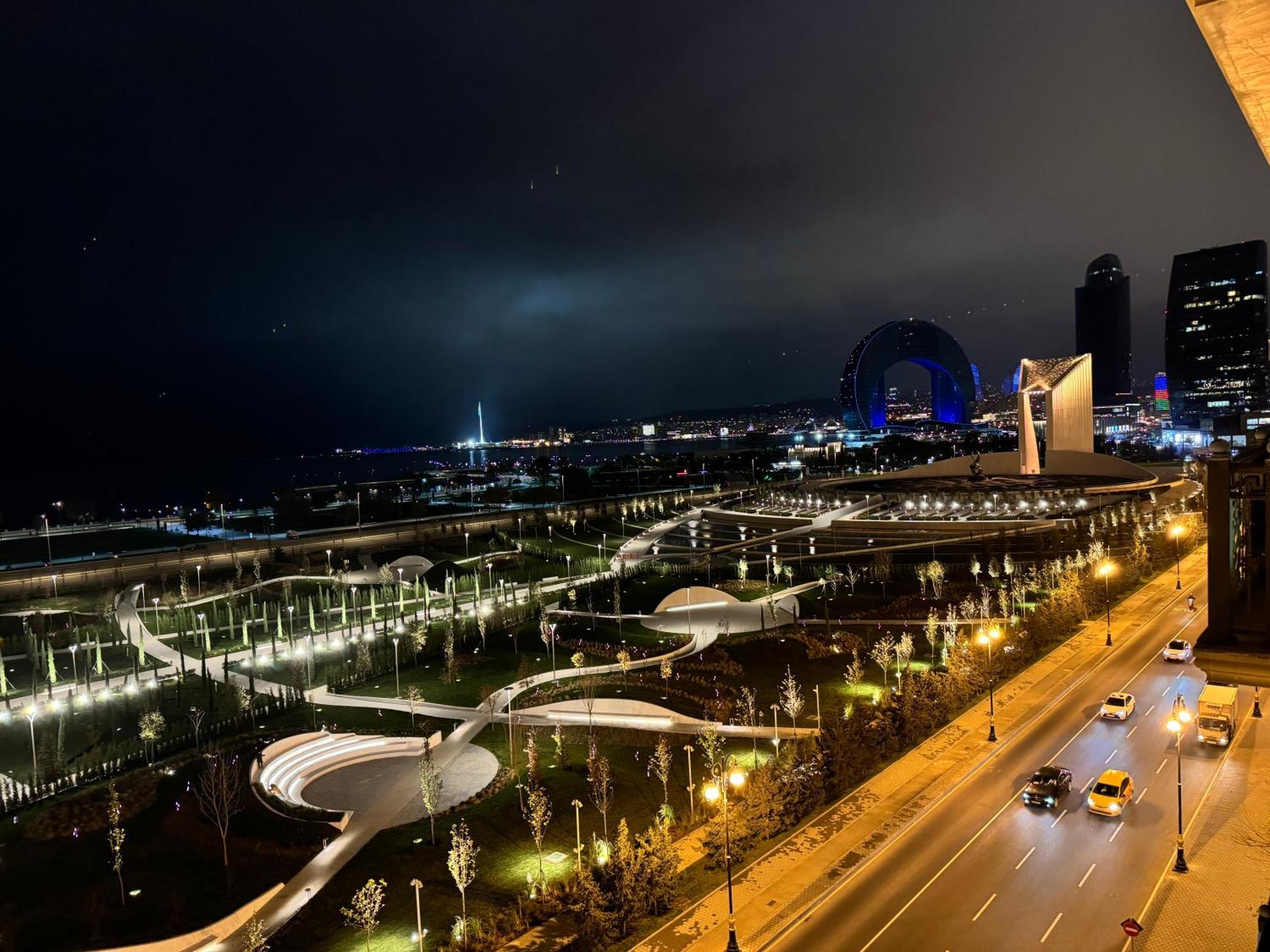 Nobel Hotel Baku Ngoại thất bức ảnh