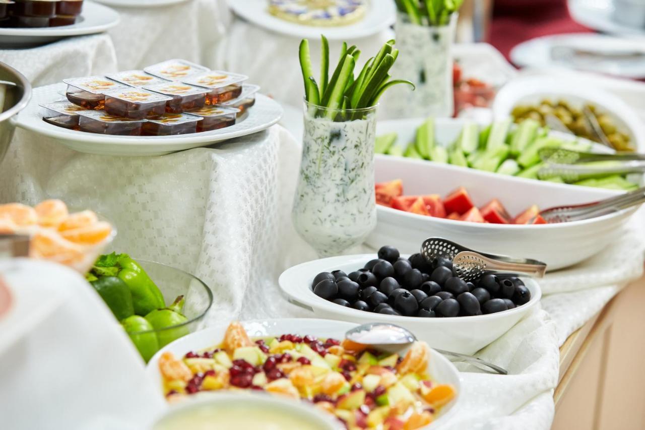 Nobel Hotel Baku Ngoại thất bức ảnh