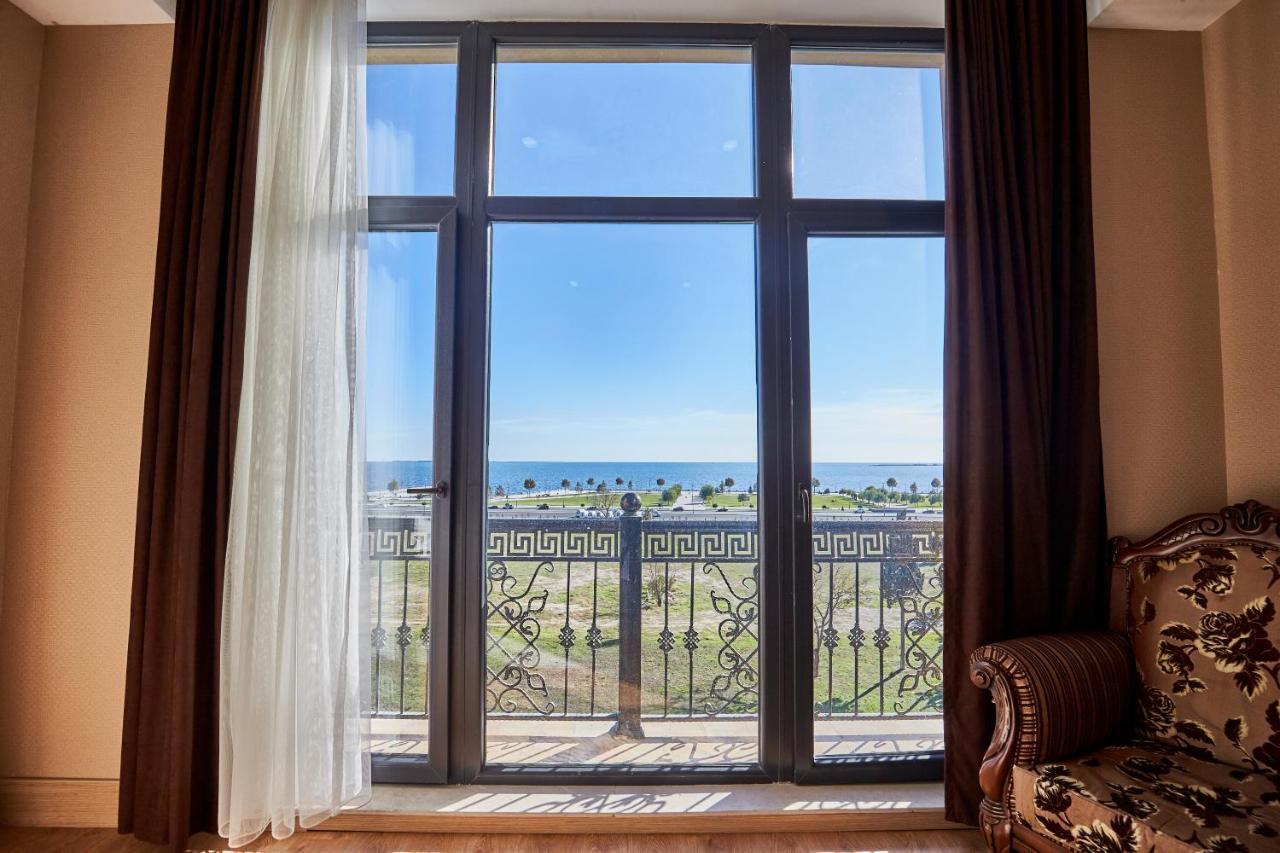 Nobel Hotel Baku Ngoại thất bức ảnh